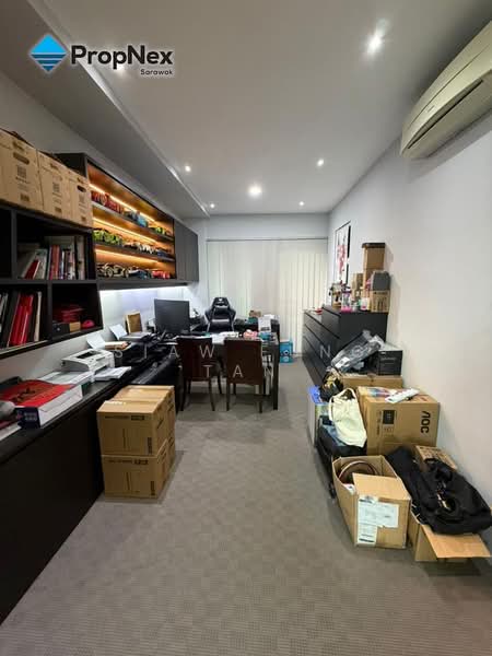 Rumah Berkembar untuk Dijual di Kuching (Sarawak) - Siaw Fung Tan - Study - PropertyGuru.com.my