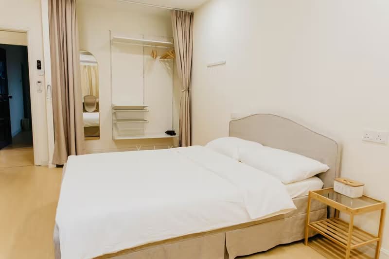 2-storey Terraced House for Sale in Taman Pelangi (Johor Bahru) - Yik Tat - Bedroom - PropertyGuru.com.my