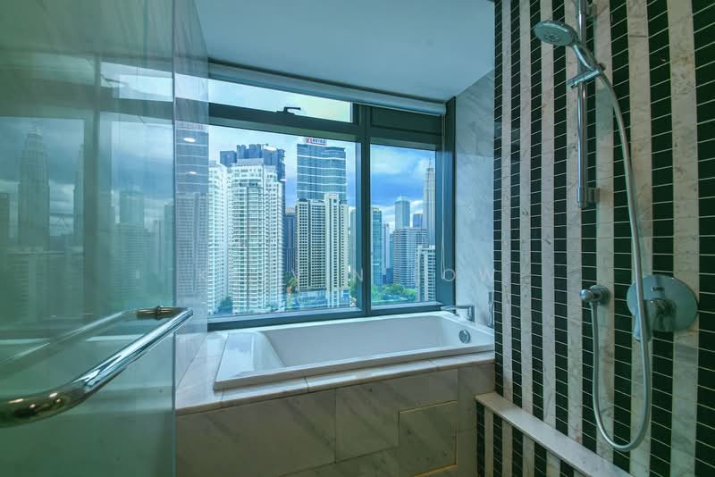 Servis Apartment untuk Dijual di Eaton Residence - Kelvin Low - Bathroom - PropertyGuru.com.my