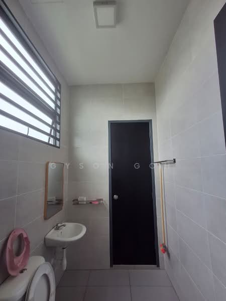 Rumah Berkembar untuk Disewa di Taman Desa Impian (Bukit Mertajam) - Gyson Goh - Bathroom - PropertyGuru.com.my