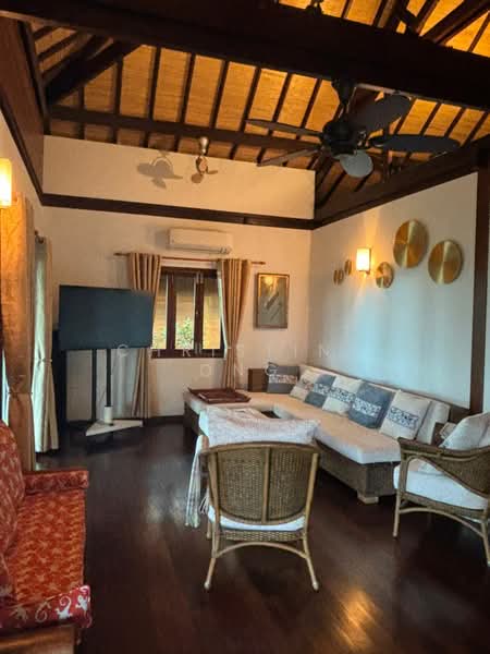 Rumah Banglo untuk Dijual di Perkampungan Pelindung Pantai (Beserah) - Christina Ong - Living Room - PropertyGuru.com.my