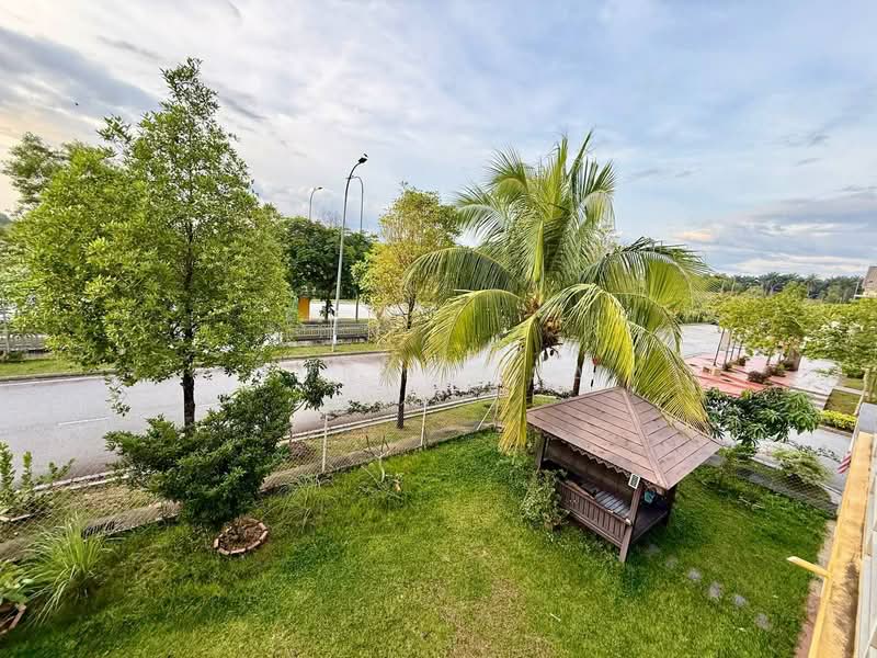 Rumah Teres untuk Dijual di Labu (Negeri Sembilan) - Imran Isa - Garden - PropertyGuru.com.my