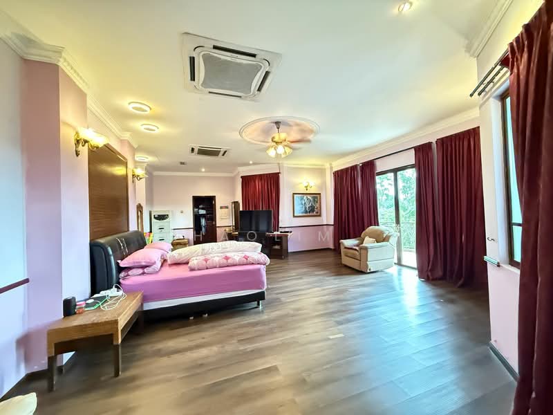 Bungalow for Sale in Country Heights (Kajang) - ChaoLim . - Bedroom - PropertyGuru.com.my