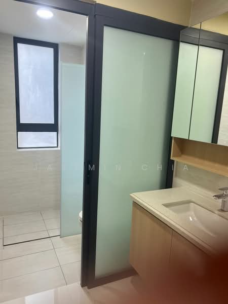 Servis Apartment untuk Disewa di Aradia Residence @ Lake City KL North - Jasemin Chia - Bathroom - PropertyGuru.com.my