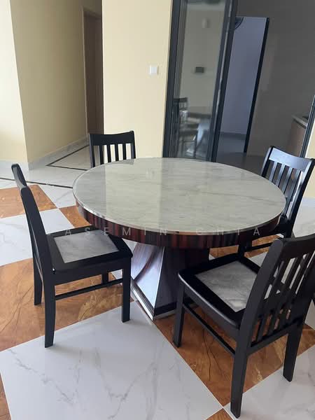 Servis Apartment untuk Disewa di Aradia Residence @ Lake City KL North - Jasemin Chia - Dining Room - PropertyGuru.com.my