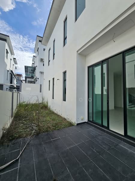 Semi-Detached House for Sale in Sungai Long (Bandar Sungai Long) - Ray Foo - PropertyGuru.com.my