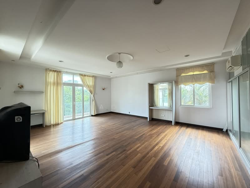 Bungalow for Sale in Country Heights (Kajang) - ChaoLim . - Living Room - PropertyGuru.com.my