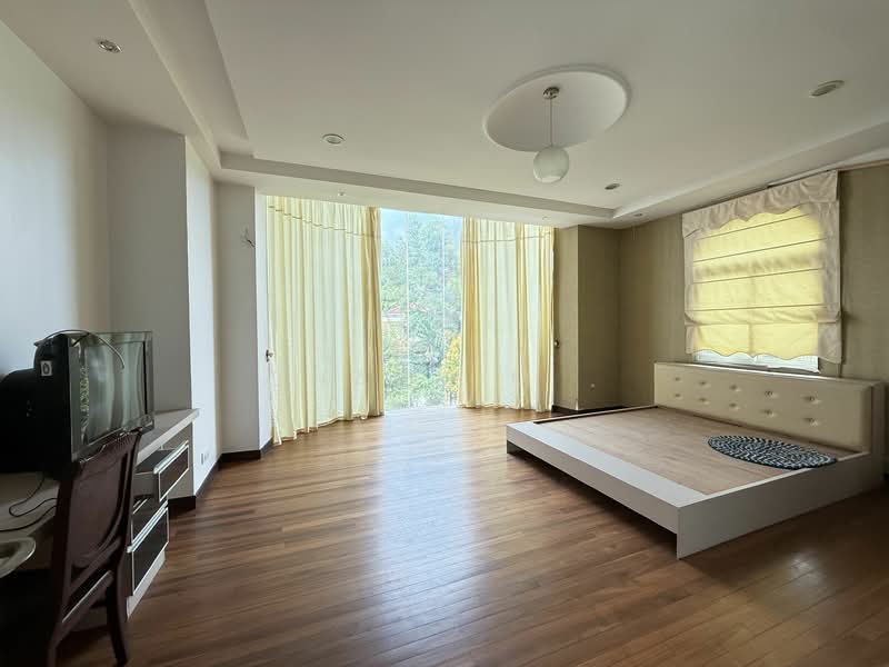 Bungalow for Sale in Country Heights (Kajang) - ChaoLim . - Bedroom - PropertyGuru.com.my