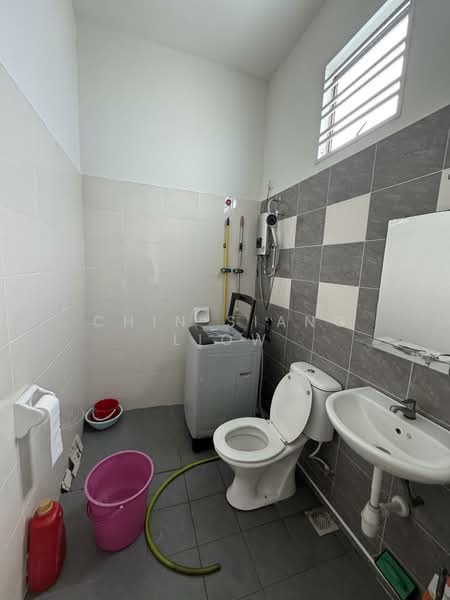 Rumah Teres 2 Tingkat untuk Dijual di Tanjong Minyak (Melaka) - Chin Siang Liow - Bathroom - PropertyGuru.com.my