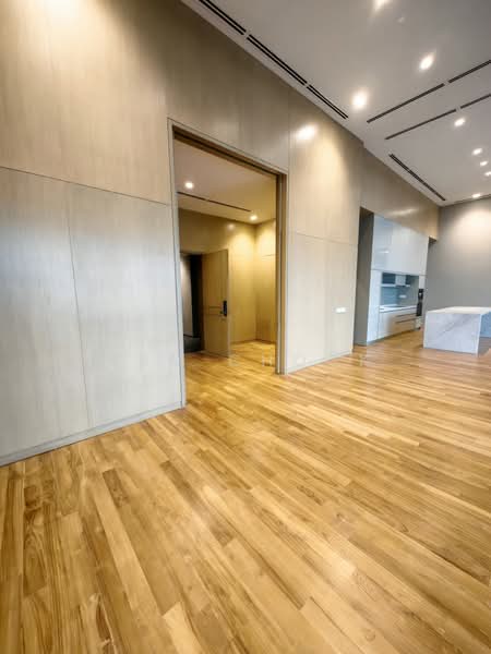 Service Residence for Sale at The Conlay - Sam Chock - Kitchen - PropertyGuru.com.my