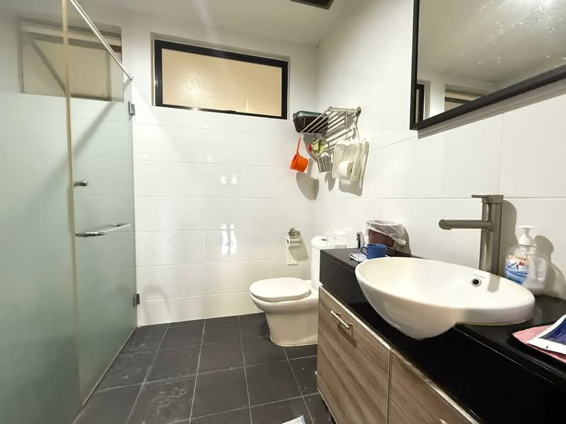 3-storey Terraced House for Sale in Jade Hills (Kajang) - ChaoLim . - Bathroom - PropertyGuru.com.my