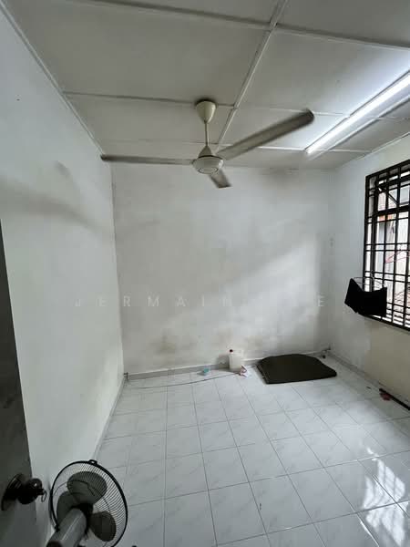 Rumah Teres 2 Tingkat untuk Dijual di Taman Tan Sri Yaacob (Johor Bahru) - Jermain Tee - Interior - PropertyGuru.com.my