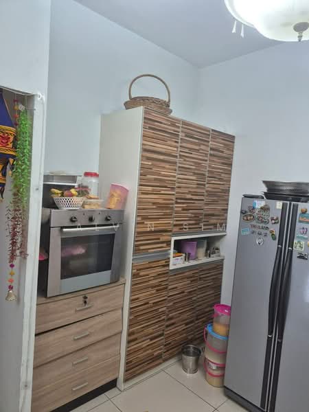 Kondominium untuk Dijual di Shineville Park - Alvin Sim - Kitchen - PropertyGuru.com.my