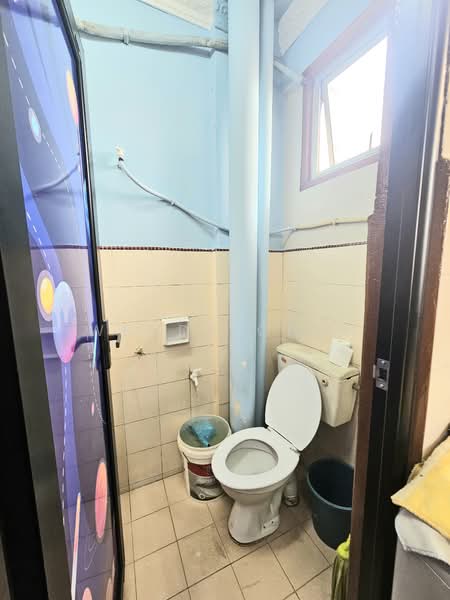Flat for Sale at Puchong Permai - Wendy Chin - Bathroom - PropertyGuru.com.my