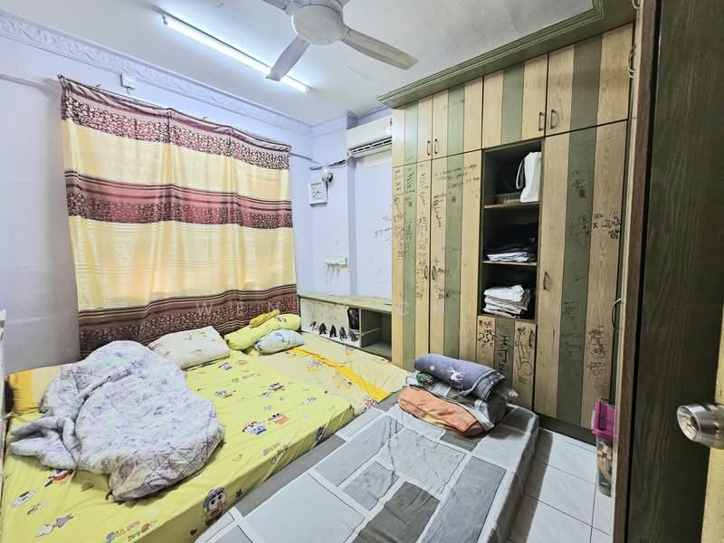 Flat for Sale at Puchong Permai - Wendy Chin - Bedroom - PropertyGuru.com.my