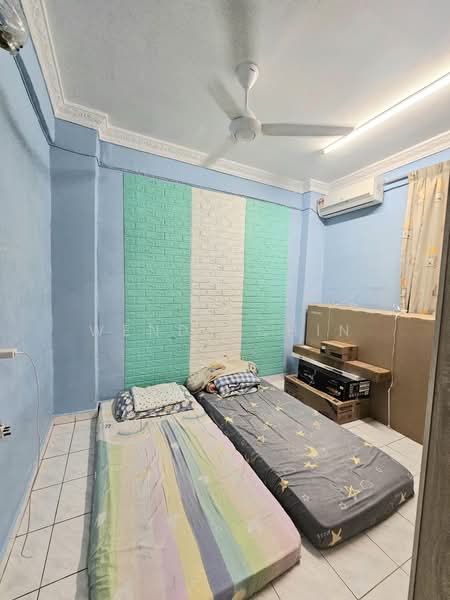 Flat for Sale at Puchong Permai - Wendy Chin - Bedroom - PropertyGuru.com.my