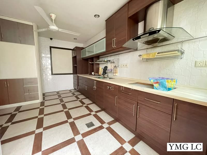 Terraced House for Sale in Bandar Botanic (Klang) - Louis Chan - Kitchen - PropertyGuru.com.my