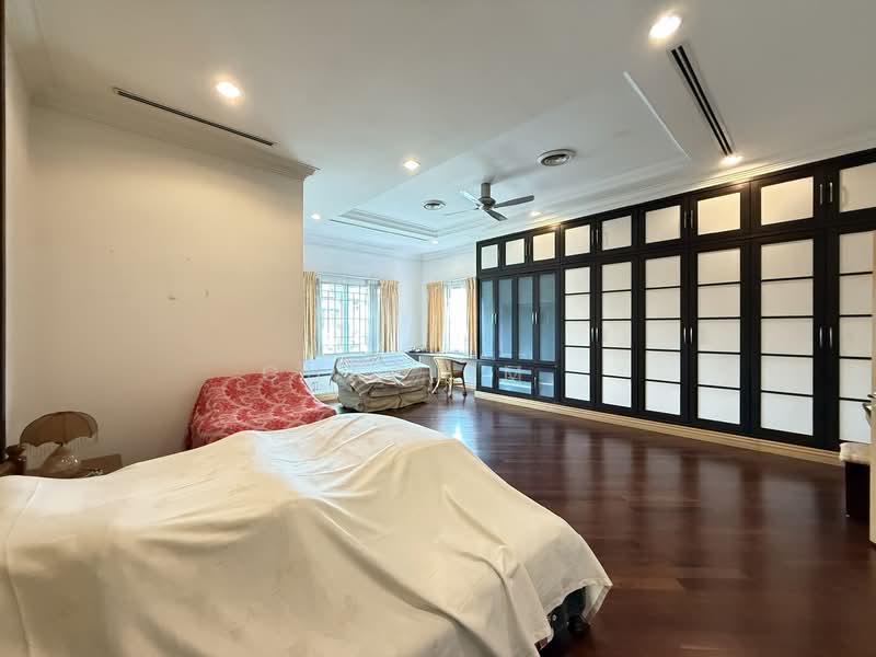 Bungalow for Sale in Country Heights (Kajang) - ChaoLim . - Bedroom - PropertyGuru.com.my