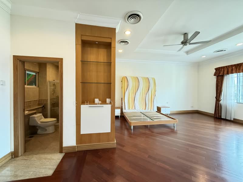 Bungalow for Sale in Country Heights (Kajang) - ChaoLim . - Bedroom - PropertyGuru.com.my