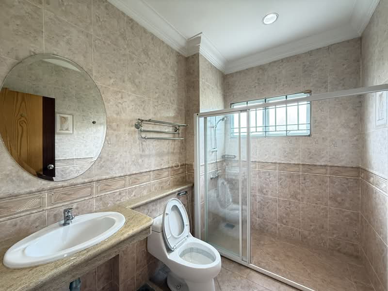 Bungalow for Sale in Country Heights (Kajang) - ChaoLim . - Bathroom - PropertyGuru.com.my