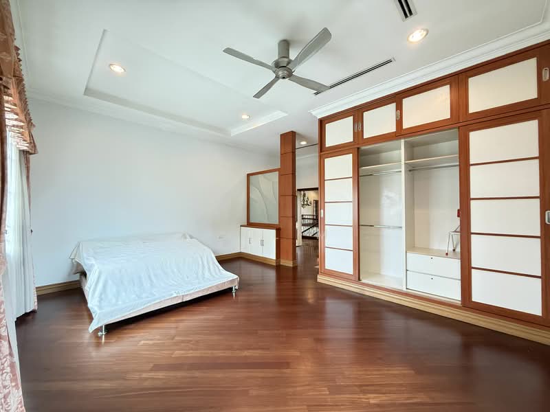 Bungalow for Sale in Country Heights (Kajang) - ChaoLim . - Bedroom - PropertyGuru.com.my