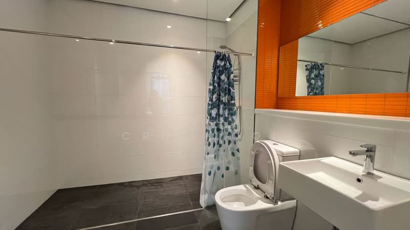 Servis Apartment untuk Disewa di Arcoris SOHO - Cruz Looi - Bathroom - PropertyGuru.com.my