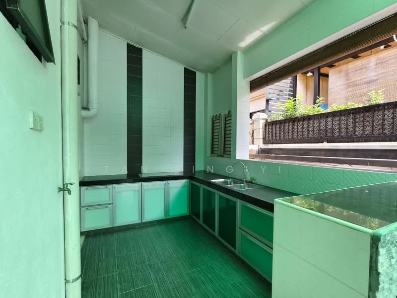 Cluster House for Sale in Taman Austin Heights (Tebrau) - Tan Bing Yi - Kitchen - PropertyGuru.com.my