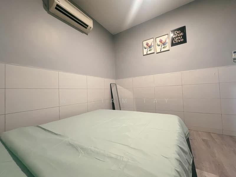 Semi-Detached House for Sale in Taman Kolam Air (Johor Bahru) - William Tay - Bedroom - PropertyGuru.com.my