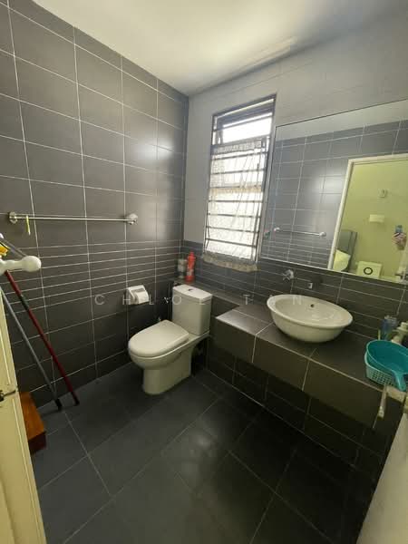 Rumah Teres 2 Tingkat untuk Dijual di Bandar Bukit Raja (Klang) - Chloe Tan - Bathroom - PropertyGuru.com.my