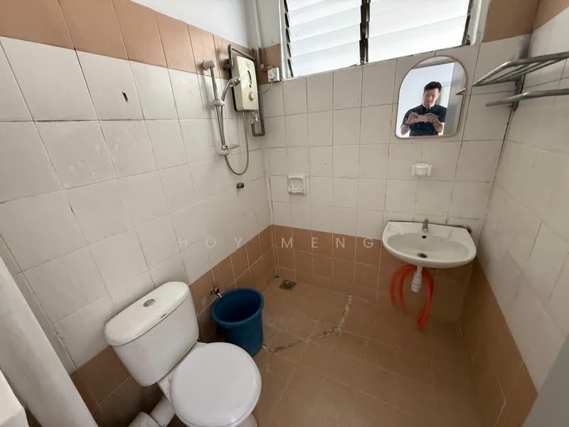 Kondominium untuk Dijual di D'Piazza - Hoy Meng - PropertyGuru.com.my