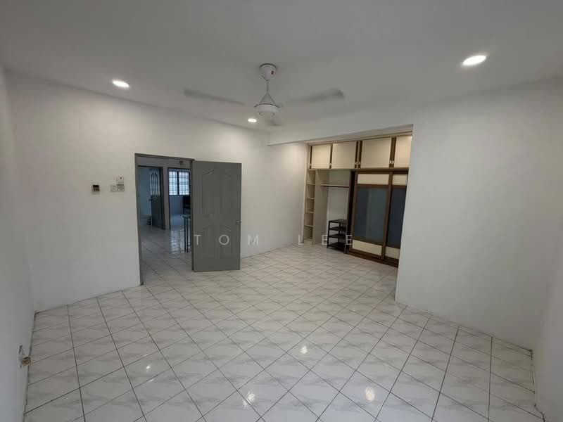 Rumah Teres 2 Tingkat untuk Dijual di Bandar Bukit Raja (Klang) - Tom Lee - PropertyGuru.com.my
