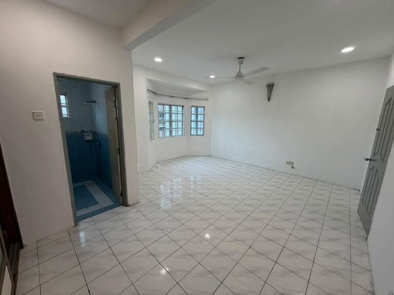 Rumah Teres 2 Tingkat untuk Dijual di Bandar Bukit Raja (Klang) - Tom Lee - PropertyGuru.com.my