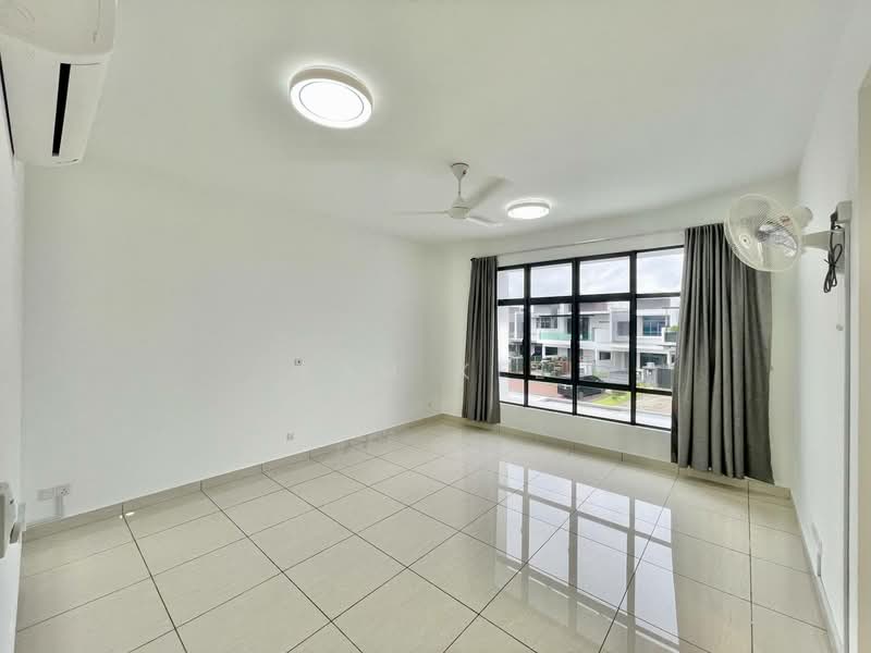 Rumah Teres 2 Tingkat untuk Dijual di Horizon Hills (Iskandar Puteri (Nusajaya)) - Kym Kee - Living Room - PropertyGuru.com.my