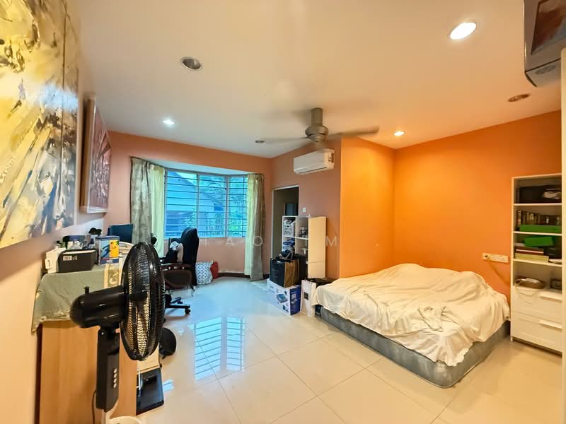 Bungalow for Sale in Country Heights (Kajang) - ChaoLim . - Bedroom - PropertyGuru.com.my