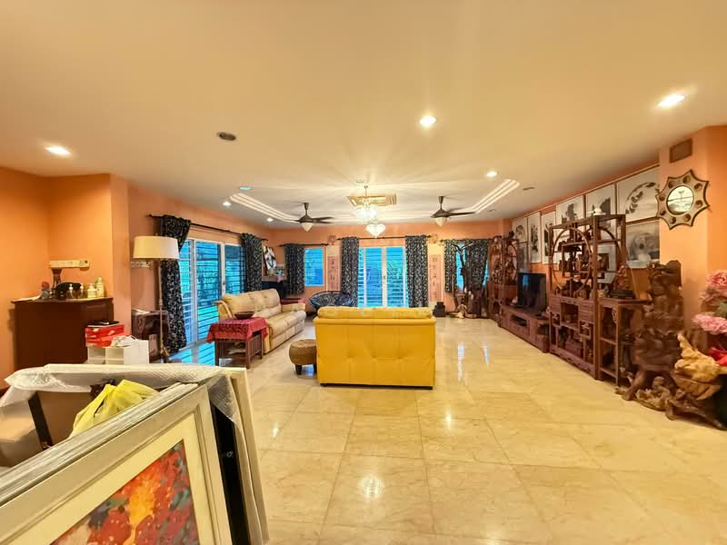 Bungalow for Sale in Country Heights (Kajang) - ChaoLim . - Living Room - PropertyGuru.com.my