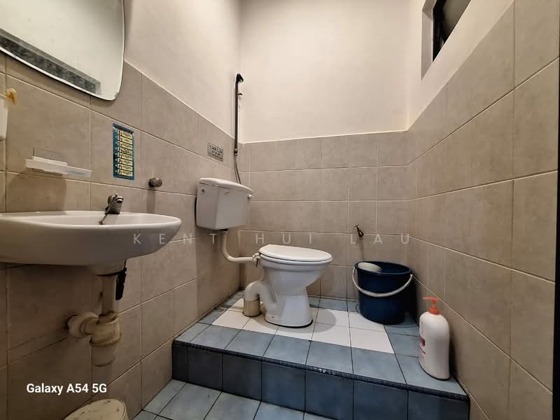 2-storey Terraced House for Sale in Puchong (Selangor) - KENT HUI LAU - Bathroom - PropertyGuru.com.my