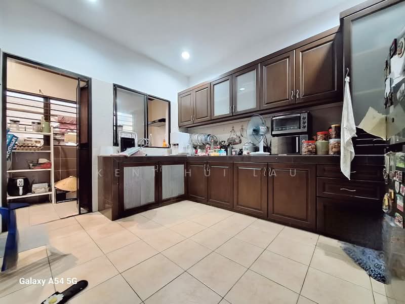 2-storey Terraced House for Sale in Puchong (Selangor) - KENT HUI LAU - Kitchen - PropertyGuru.com.my