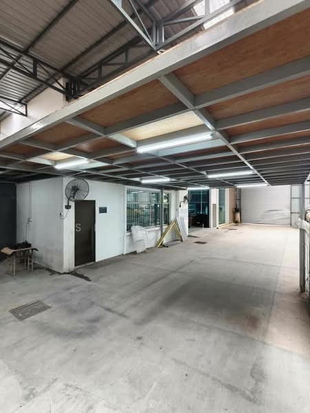 Semi-D Factory for Rent in Kawasan Perindustrian Tiong Nam (Tebrau) - Shela Lim - Interior - PropertyGuru.com.my