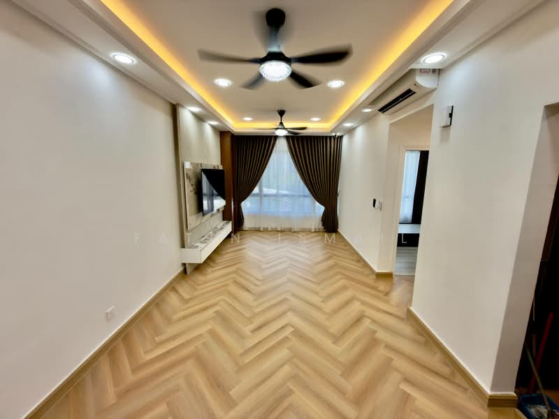 Servis Apartment untuk Dijual di Quinn Residence - Fatin Ismail - Living Room - PropertyGuru.com.my