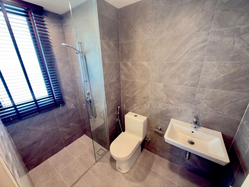 Servis Apartment untuk Dijual di Quinn Residence - Fatin Ismail - Bathroom - PropertyGuru.com.my