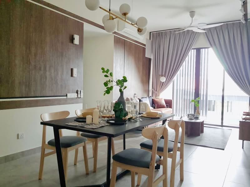 Servis Apartment untuk Disewa di Millerz Square - Clara Ang - Living Room - PropertyGuru.com.my