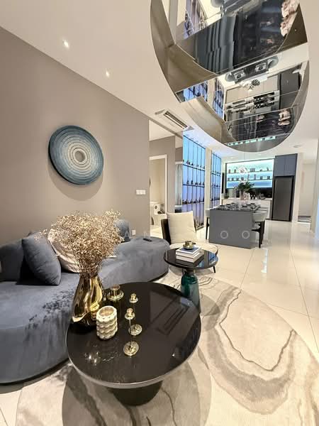 Kediaman Servis untuk Dijual di M Aurora - Megan Khoo - Living Room - PropertyGuru.com.my