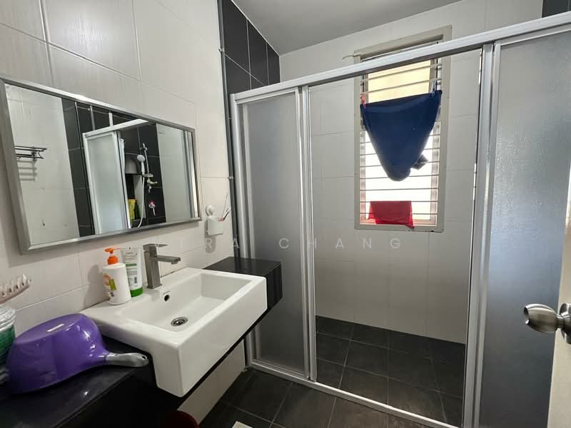 Rumah Kluster untuk Dijual di Taman Sri Pulai Perdana (Skudai) - Vera Chang - Bathroom - PropertyGuru.com.my