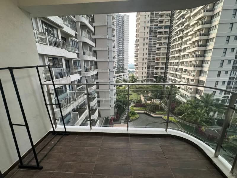 Condominium for Rent at Amberside @ Country Garden Danga Bay - Renee Gan - Balcony - PropertyGuru.com.my