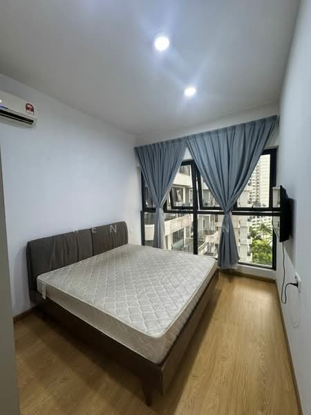 Condominium for Rent at Amberside @ Country Garden Danga Bay - Renee Gan - Bedroom - PropertyGuru.com.my