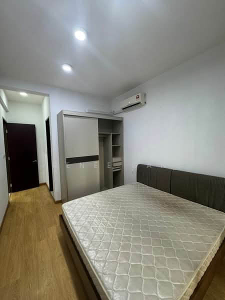 Condominium for Rent at Amberside @ Country Garden Danga Bay - Renee Gan - Bedroom - PropertyGuru.com.my