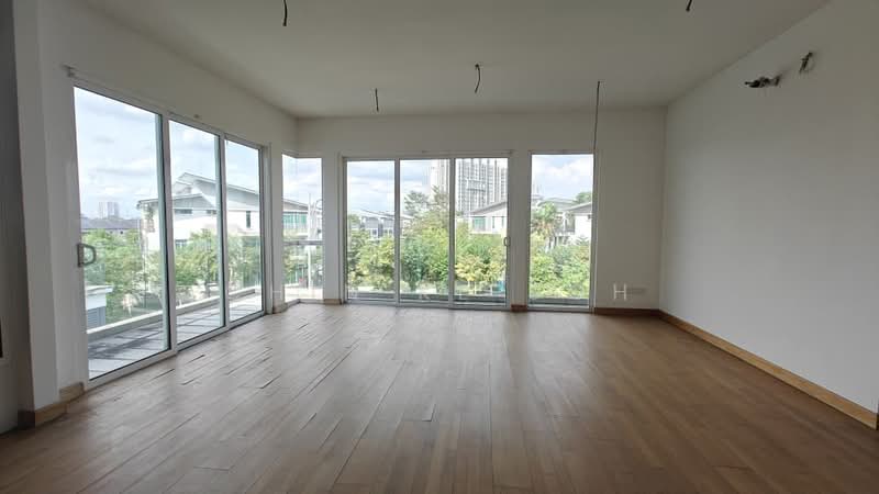 Semi-Detached House for Sale in D'Island (Puchong) - Chin Ke Soh - Master Room - PropertyGuru.com.my