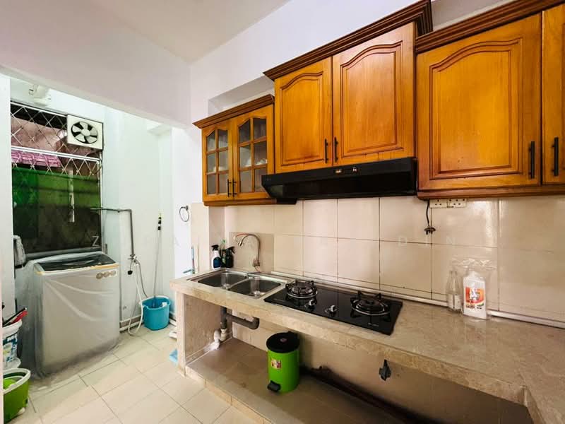 Kondominium untuk Disewa di Kondominium Kristal - Zuraina Rajudin - Kitchen - PropertyGuru.com.my