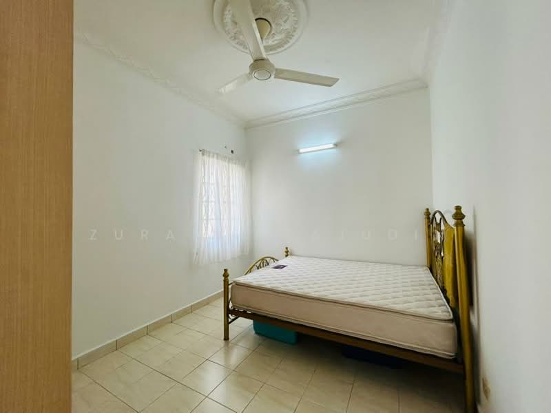 Kondominium untuk Disewa di Kondominium Kristal - Zuraina Rajudin - Bedroom - PropertyGuru.com.my