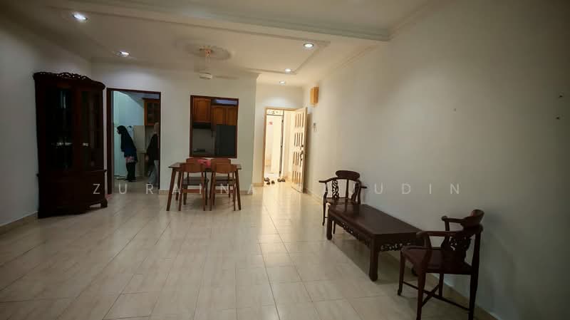 Condominium for Rent at Kondominium Kristal - Zuraina Rajudin - Living Room - PropertyGuru.com.my